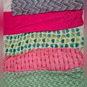 LotOf 5 Women Scarves Colorful Hearts Patterned Stylish (2 Infinity) Fashionable